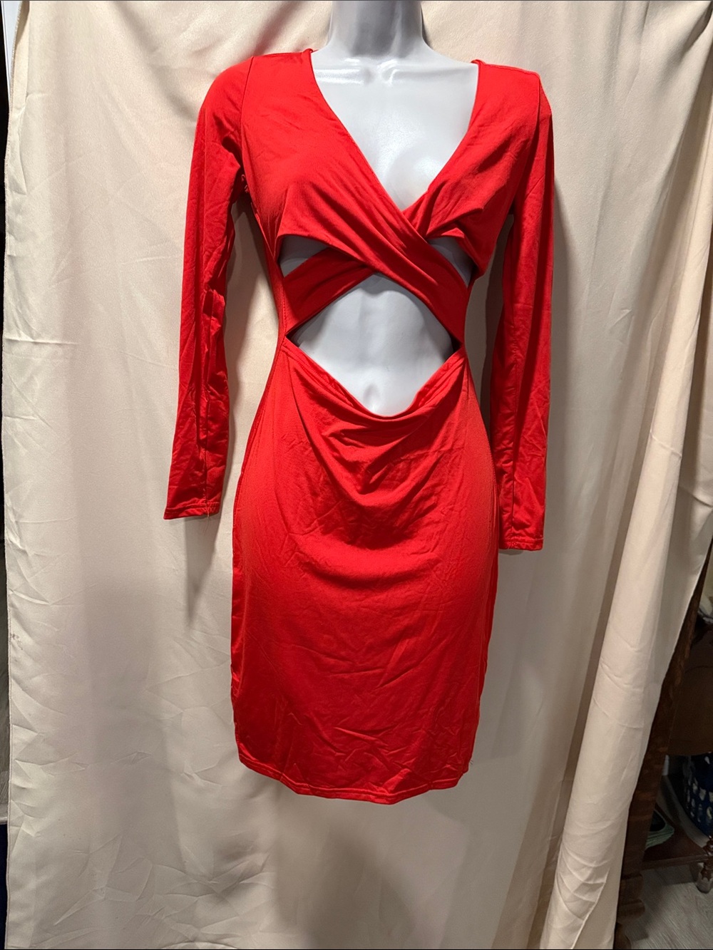 Red Long-Sleeve Cutout Bodycon Dress